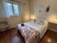 Amplia casa en la 5ta sección ciudad con patio y parrilla - Chambres d'hôtes Mendoza
