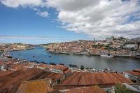 Douro Dream View with Parking by Liiiving - Chambres d'hôtes Vila Nova de Gaia