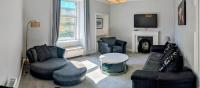 Beautiful spacious apartment in town centre - Chambres d’hôtes Oban