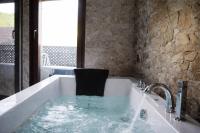 Casa Rural Casa de Chocolate - B&B Cuevas del Valle