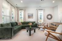 Spacious 4BR Near UNC Charlotte & Major Venues - B&B Charlotte