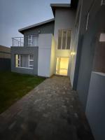 5 Bedroom house in Ocean View Swakopmund - Chambres d’hôtes Swakopmund
