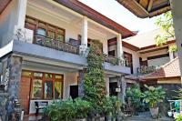 Yulia 2 Homestay Sanur - B&B