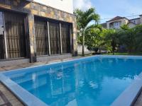 Myki Family Villa - short walk to beach - Bed and Breakfast Grand Baie
