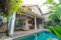 Designer Buddha 3BR Villa near Central Canggu - B&B Canggu