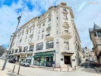 Appartement Cozy au coeur de la ville - Bed and Breakfast Châtel-Guyon