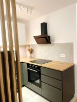 Pola Mokotowskie Apartment next to metro Station - B&B Warsaw