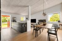 Mårslet - close to ocean and city - B&B Mårslet