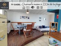 TY GAZEL - Charmante maison a 200m de la plage - B&B Saint-Pabu