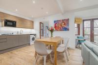 John Coupar Court No 10 - B&B Saint Andrews