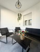 Apartamento Moderno con Piscina y Aparcamiento - Ferienwohnung Torremolinos