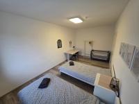 Doppelzimmer für bis zu 4 Personen - 4 OG - B&B Duisburg