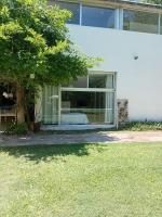 Excelente Casa Quinta Los Bosquecitos - Brandsen - B&B Coronel Brandsen