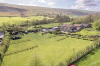 Wharfe Camp Glamping - Bed and Breakfast Kettlewell