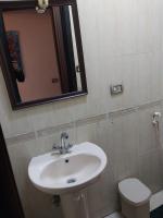 perfect abbass el akkad flat with balcony - B&B Il Cairo