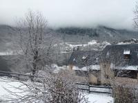 Maison dans un chalet en bordure de lac - Bed and Breakfast Loudenvielle