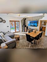 MY TIME BLED Holiday House with sauna - B&B Zgornje Gorje