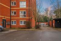 The Curators Penthouse Art, Antiques, Arboretum - Bed and Breakfast Derby