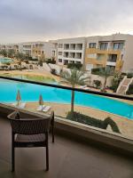 Azha 2BDR chalet FAMILIES ONLY - Chambres d'hôtes Al ‘Ayn as Sukhnah