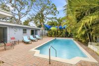 Trish's Beach Retreat with PoolSpa by Siesta Keys - B&B Sarasota