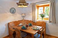 Zur Schmiede - AlpChalet EG in Kaltenbrunn - B&B Garmisch-Partenkirchen