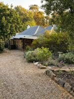 Dove Cottage Burra - B&B Burra