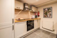 Fantastic 6-bedroom house close to Shrewsbury town - Pass the Keys - B&B Shrewsbury