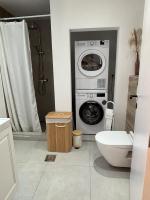 Modern apartment in Brussels, ground floor - Chambres d’hôtes Bruxelles