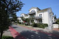 a cappella 01 im Binz, strandnahe FeWo mit Schwimmbad im Haus, - B&B Ostseebad Binz