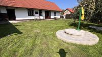 Cottage in Velenice village - B&B Velenice