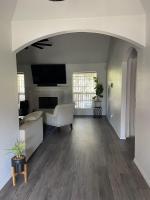 Spacious 3BR Home Fast Wifi 7 min From Downtown - B&B Tulsa