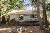Peaceful Mountain Sanctuary near Arrowhead Village - Chambres d'hôtes Lake Arrowhead