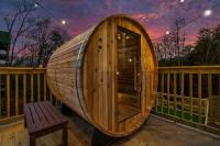 Family-Private Pool-Hot Tub-Firepit-Games-Sauna - B&B Sevierville