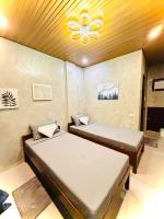 Astra Tourist Inn near Airport with high speed free Wifi - B&B Puerto Princesa