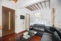 Economy Family Room