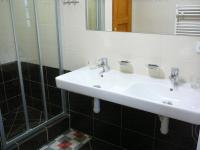 Quadruple Room with Private External Bathroom