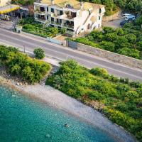 Derveni Seaside Apartments - Deluxe Sea View Penthouse Jacuzzi-BBQ & Groundfloor Garden View Apartment - Chambres d'hôtes Dhervéni