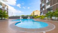 Gardenia - Pool Modern APT by LovelyStay - Chambres d'hôtes Funchal