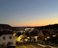 Luxurious apartment in central Grebbestad! - B&B Grebbestad