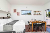 First floor Claremont Studio apartment - B&B Cape Town