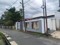 Villa Cassandra - B&B Cigombong