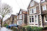 Modern 2-Bed Apt with Workspace, Redland, Bristol - B&B Brístol