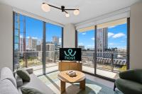 Downtown Stay with Rooftop Pool Amenities - B&B Miami