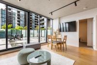 Resort-Style 3BR Near CBD with Courtyard - B&B Melbourne