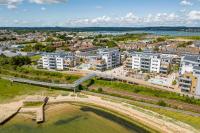 About Tern - 10-Minute Walk to Poole Quay, with Harbour Views - B&B Poole