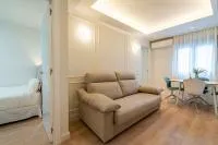 F132 Apartamento de Lujo Madrid-Feria - Bed and Breakfast Madrid
