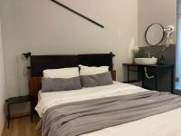 E - Central Room Five - Ferienwohnung Skopje