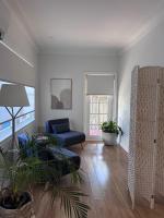 Ocean Breeze Cottage - B&B Eumina