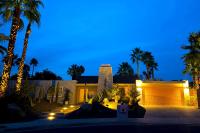 'Miles Away' A Desert Oasis - Palm Springs Style! - Chambres d'hôtes Palm Springs