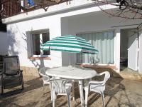 Apartamento para 4 pers cerca de la playa con aire y parking - ES-228-207 - B&B Llançà